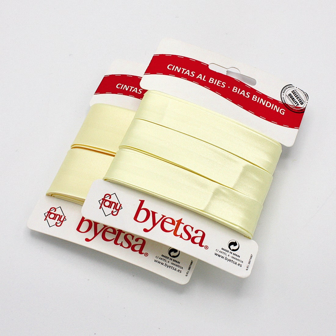 5 metres of Pre-packed Satin Bias Binding Tape in 18mm and 30mm width in Lemon 365