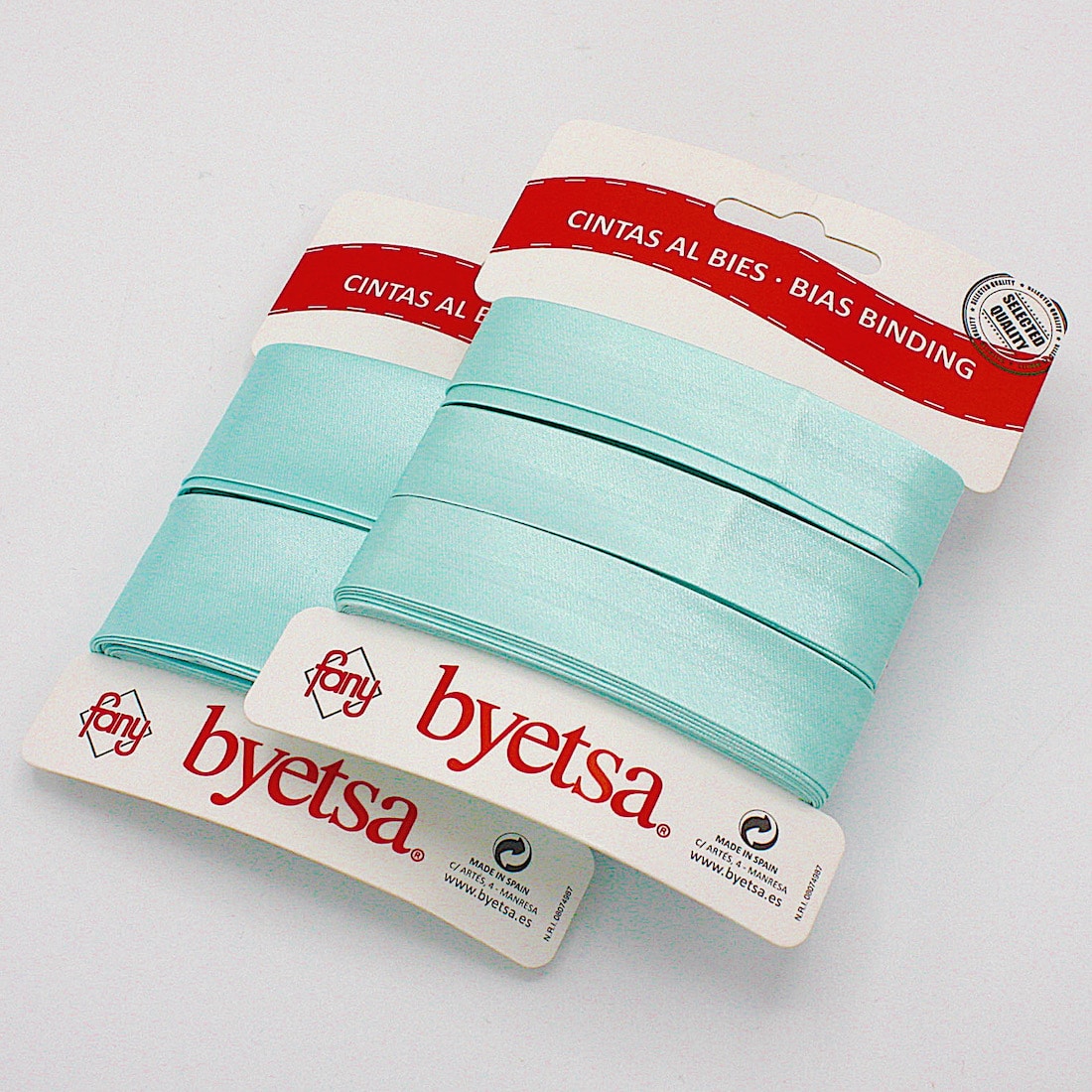 5 metres of Pre-packed Satin Bias Binding Tape in 18mm and 30mm width in Spearmint 67