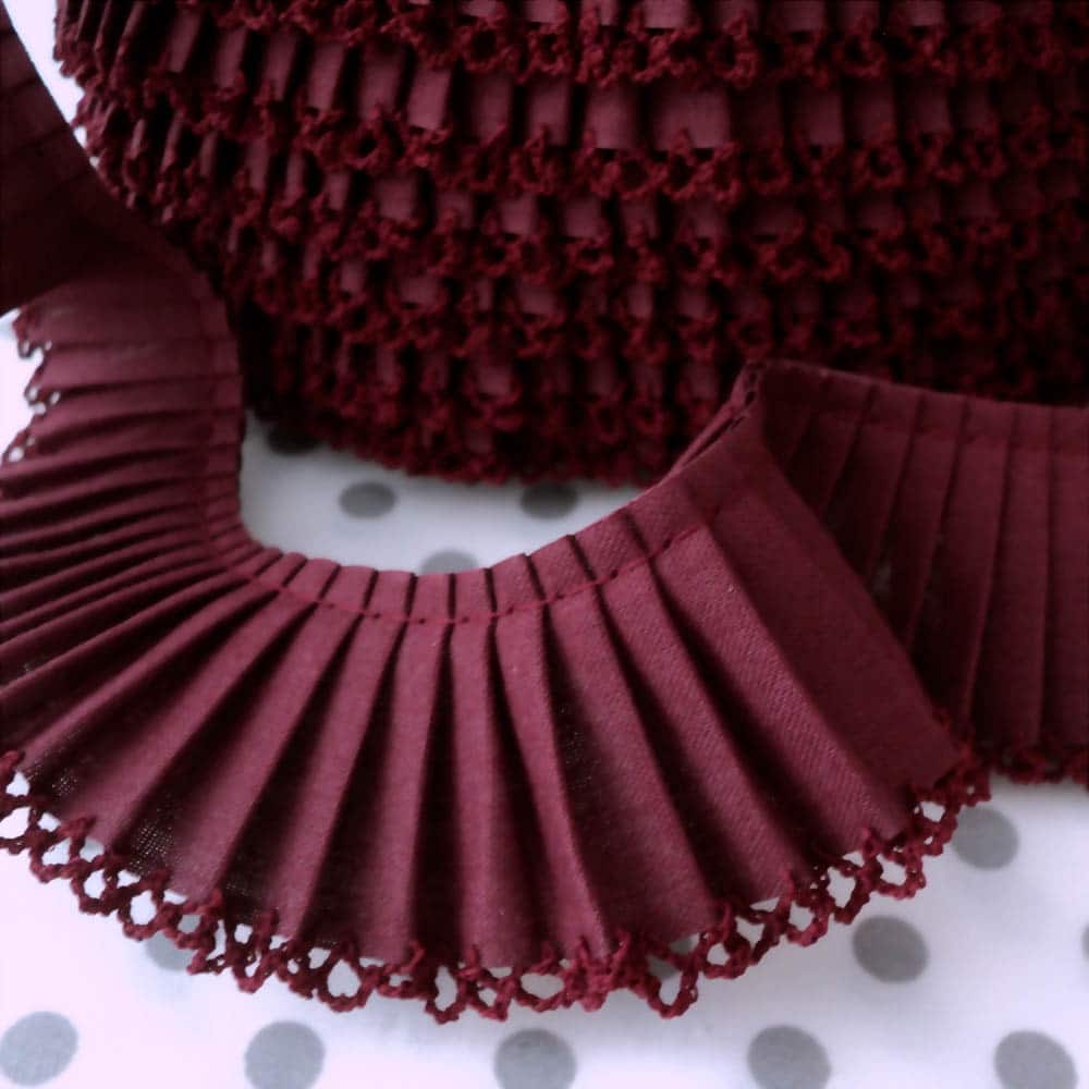 25m roll of Pleated Trim Picot Edging in Wine 48