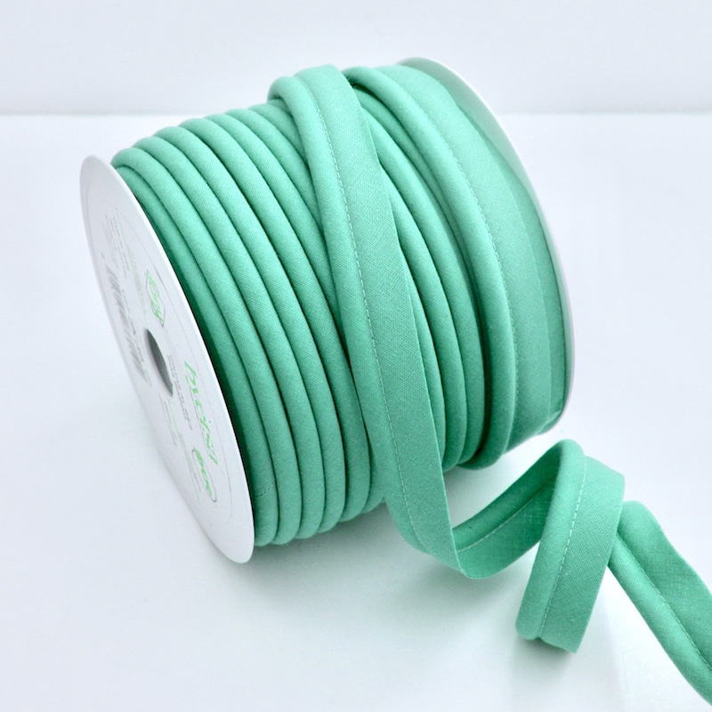 00549 100% Cotton, Chevron Piping, 6mm Cord Diameter - Products