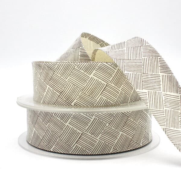 25m roll of Basket Weave Bias Binding Tape with 30mm width in Cream / Brown