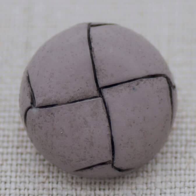 Packet of 15mm Vintage Football Button in Grey