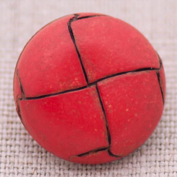 Packet of 15mm Vintage Football Button in Red