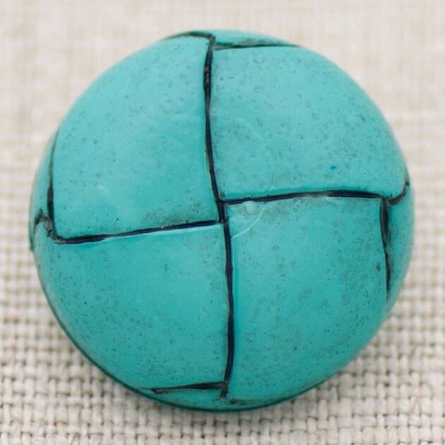Packet of 15mm Vintage Football Button in Turquoise