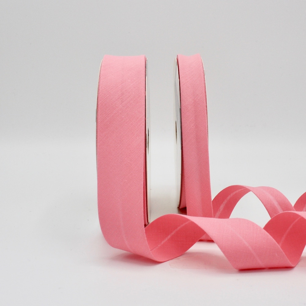 25m roll of Plain Bias Binding Tape with 18mm width in Rose Pink 30