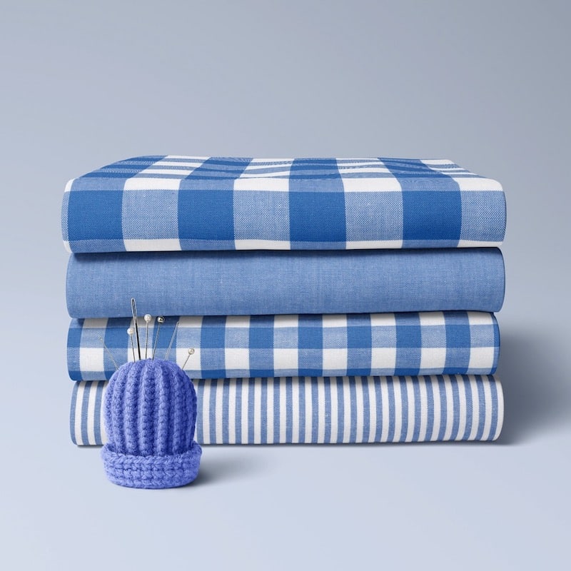 4 x folded cotton fabric bundle in cobalt royal blue