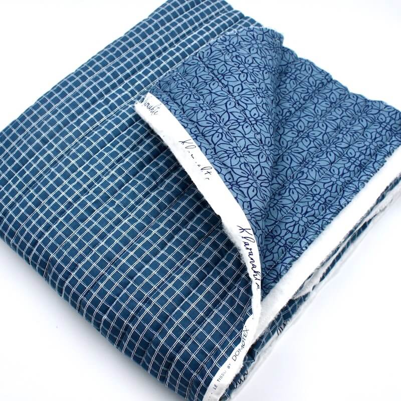 Pre Quilted Double Sided Reversible Cotton Fabric in Grid Navy and Klaranahta 1